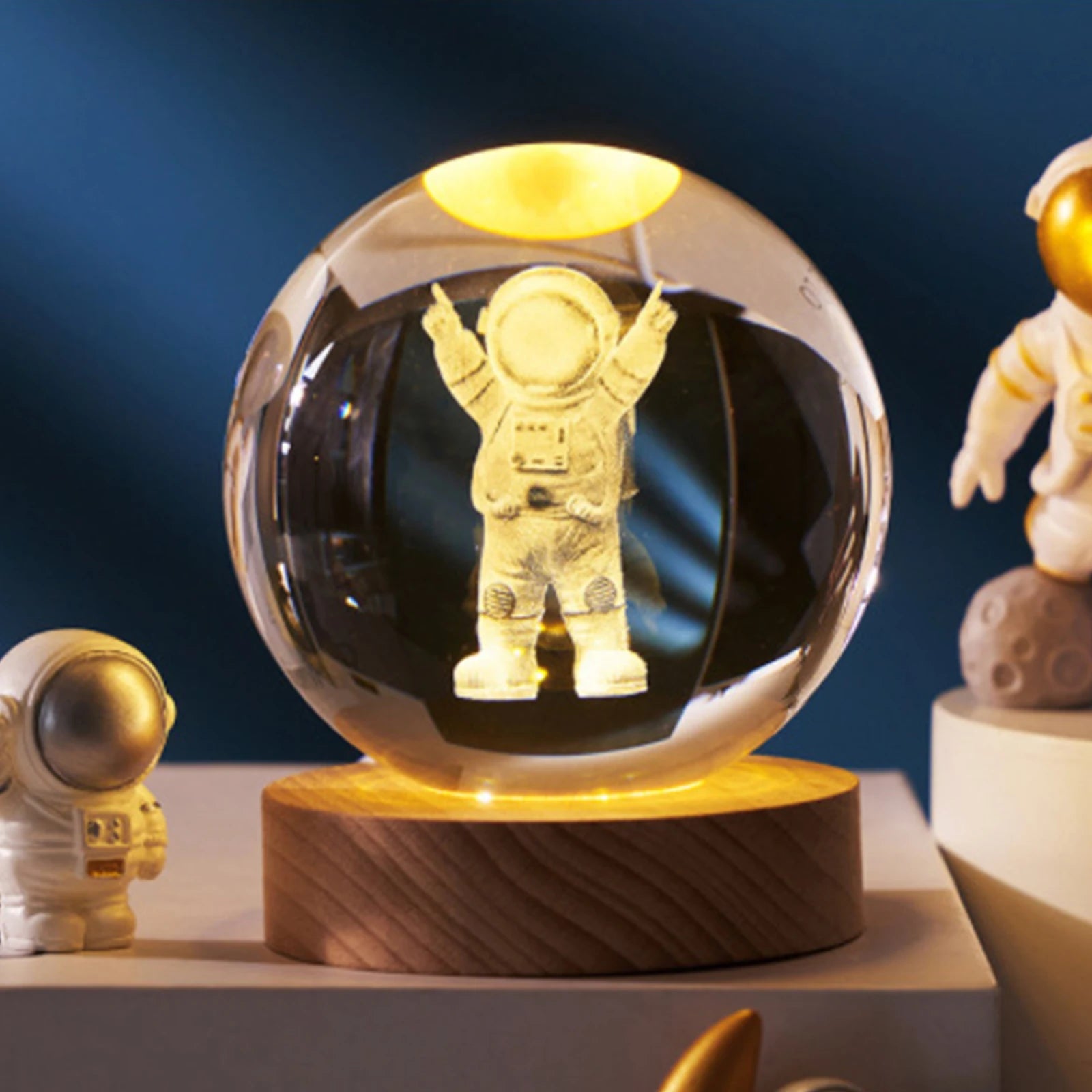 Crystal Ball Night Lights Glowing Planet Galaxy Astronaut 3D Moon Table Lamp USB Atmosphere Lamp Tabletop Decorations Kid Gifts